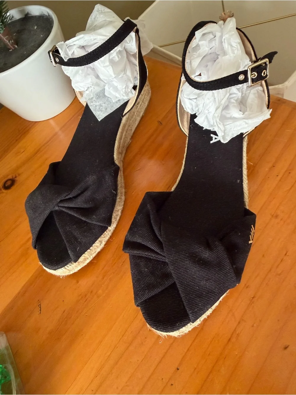 Viscata Black Knotted Espadrille Wedge Sandals Sz 40